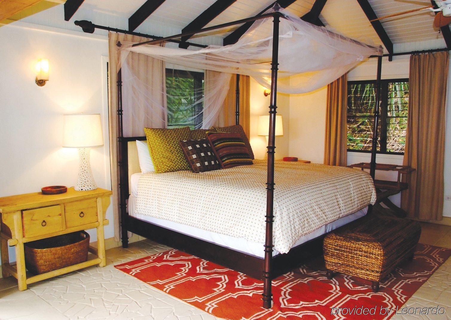 Machaca Hill Rainforest Canopy Lodge Punta Gorda Ngoại thất bức ảnh